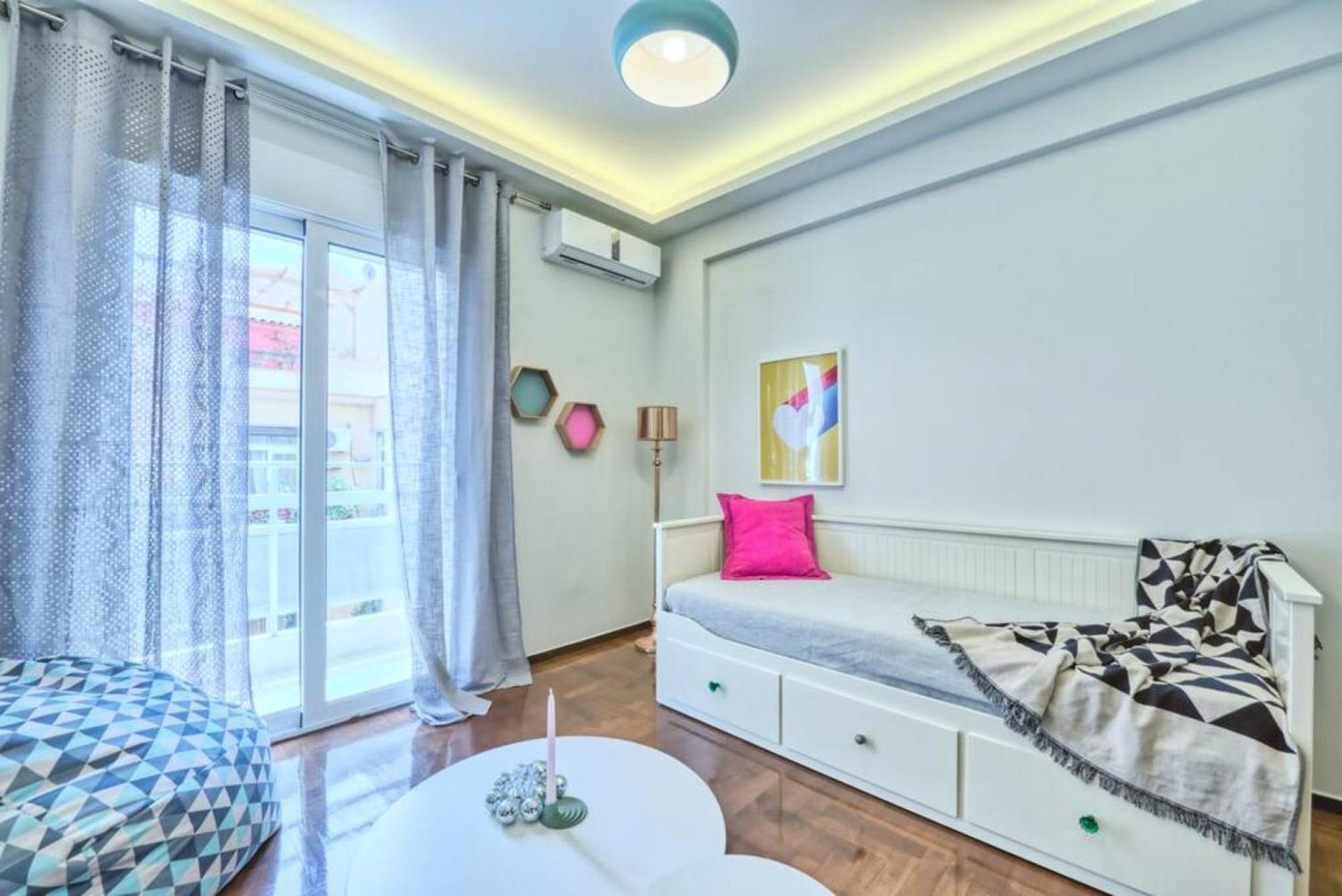 Muse A Dreamy And Fresh New Apartment Athén Kültér fotó